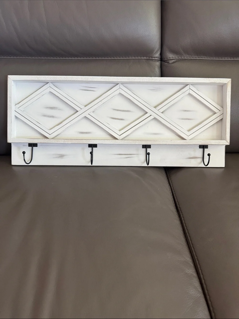 White Distressed Wood Wall Hook Rack with Diamond Accent